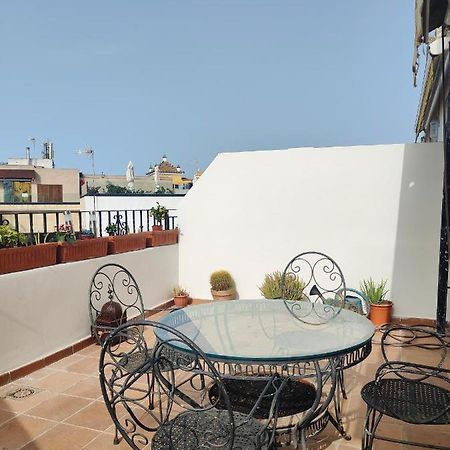 Lovely 1-Bedroom Loft With Terrace. Amazing View. เซบีญา ภายนอก รูปภาพ