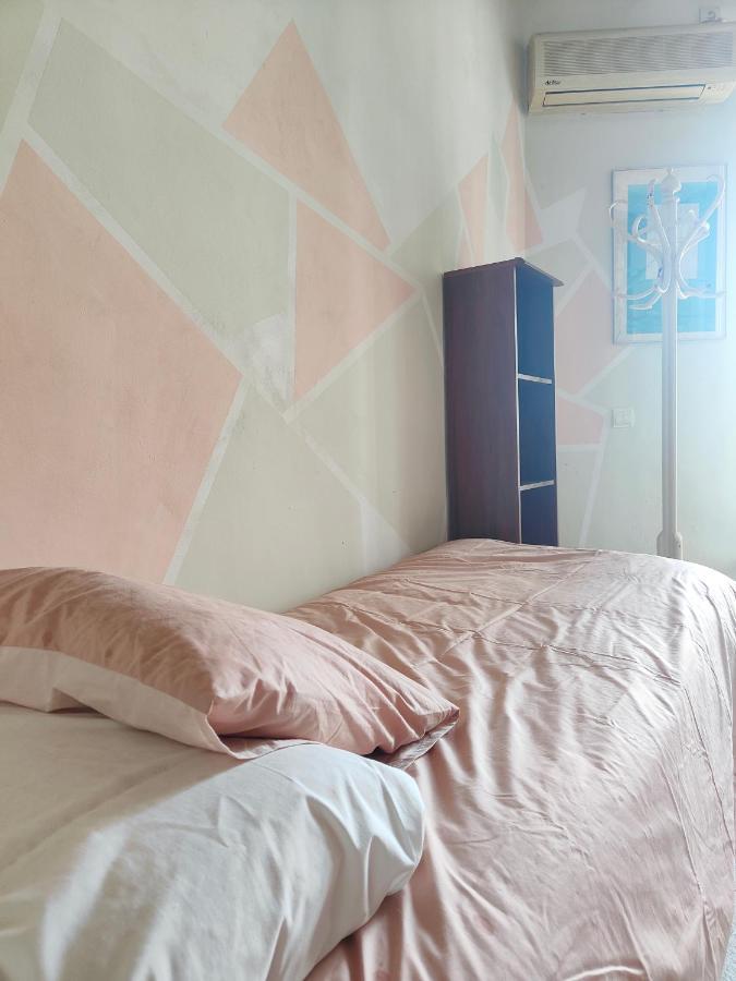 Lovely 1-Bedroom Loft With Terrace. Amazing View. เซบีญา ภายนอก รูปภาพ